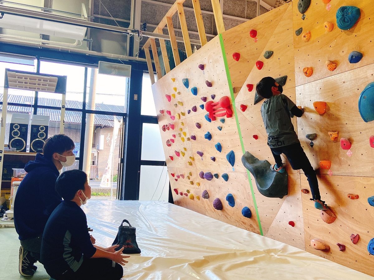 キッズクライミングレッスン